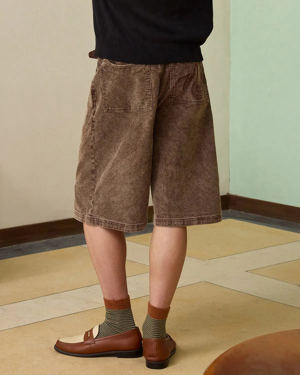 ZHABUXIAO Corduroy Plaid Acid Wash Straight Five-Point Shorts Brown