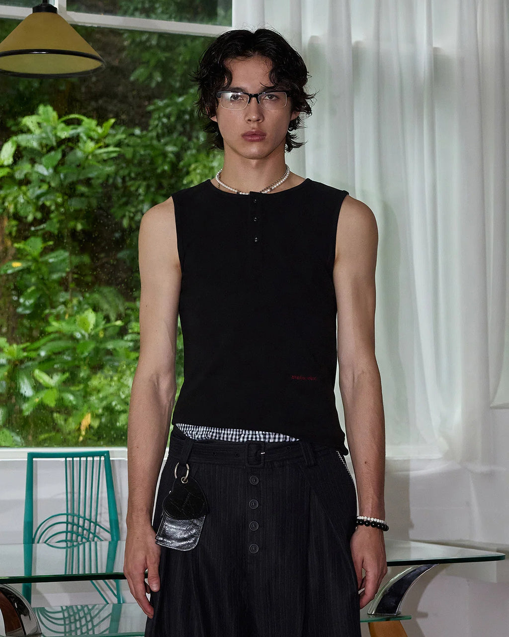 ZHABUXIAO Embroidered Ribbed Elastic Slim Henley Tank Top Black & White