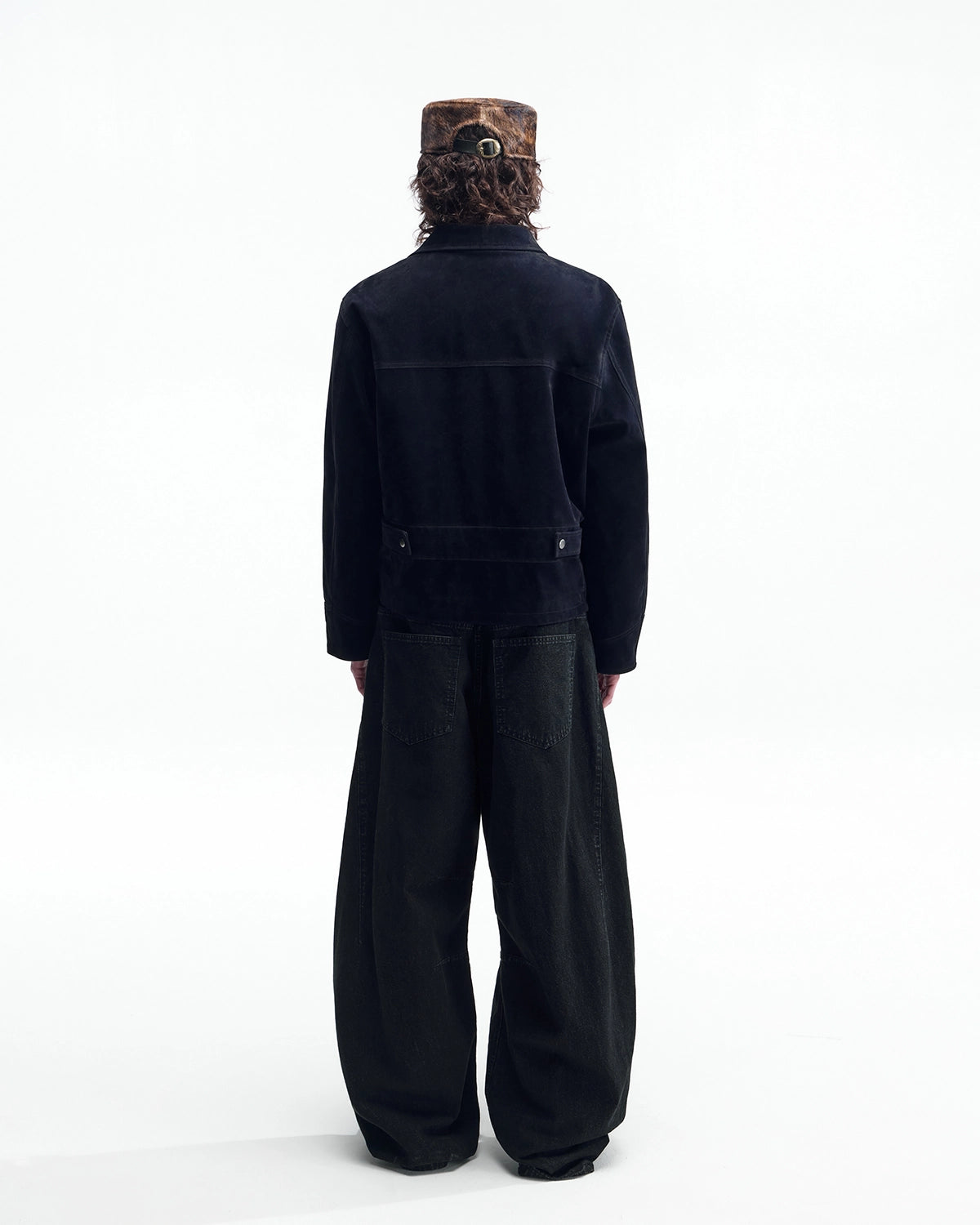 ZHABUXIAO Textured Denim Diamond Button Curved Wide Jeans Black