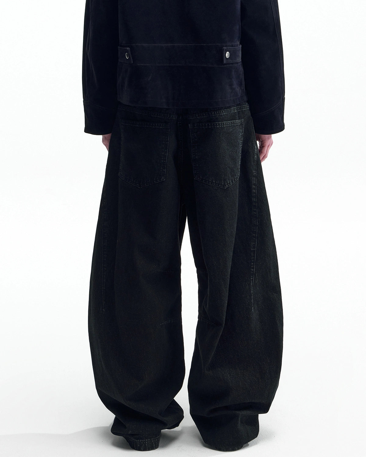 ZHABUXIAO Textured Denim Diamond Button Curved Wide Jeans Black