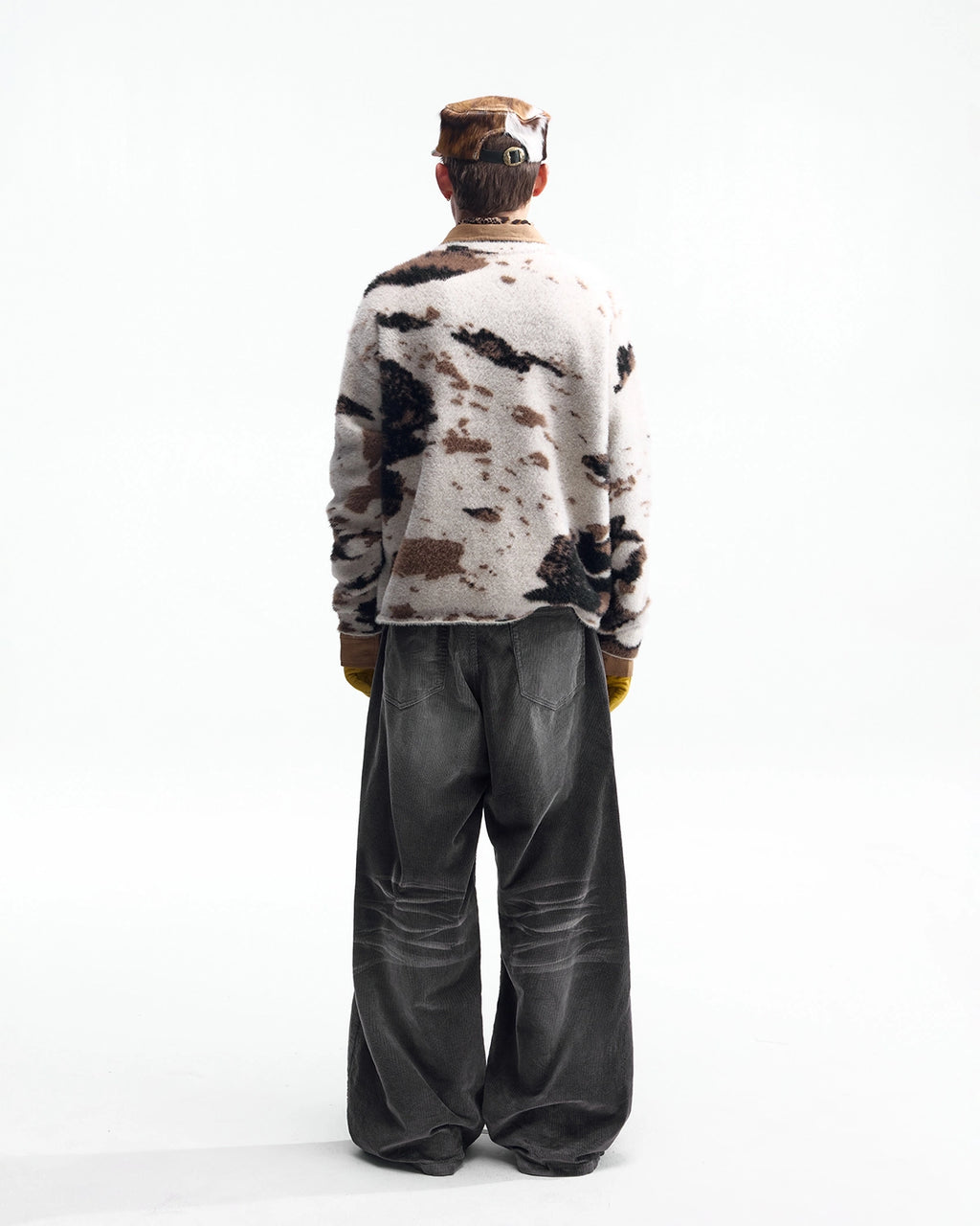 ZHABUXIAO Cow Pattern V Neck Textured Colorblock Knit Sweater Cow Print