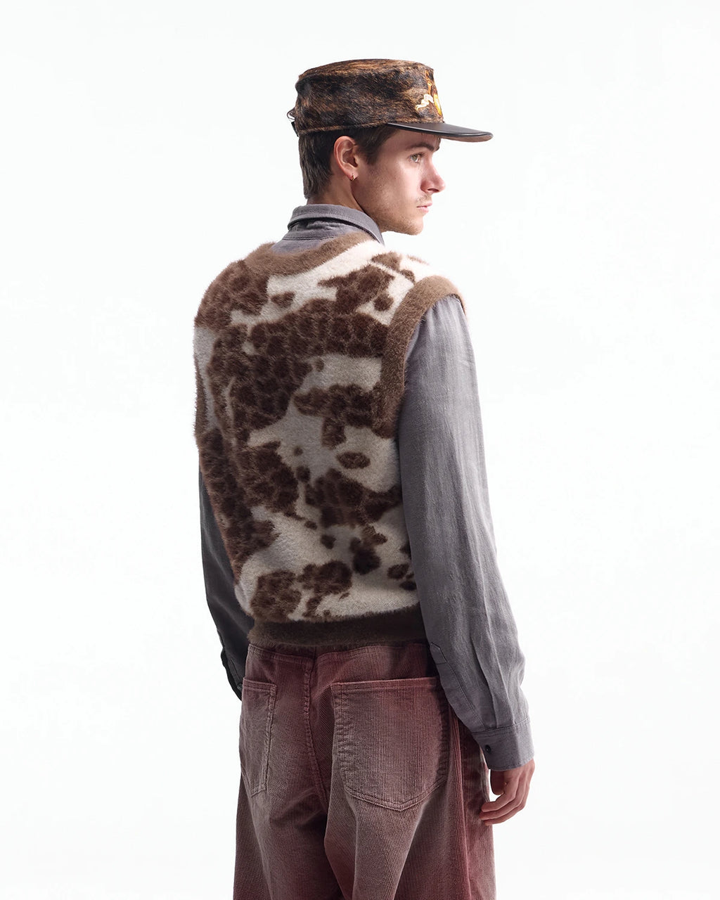 ZHABUXIAO Cow Pattern V Neck Layering Knit Sweater Vest Cow Print