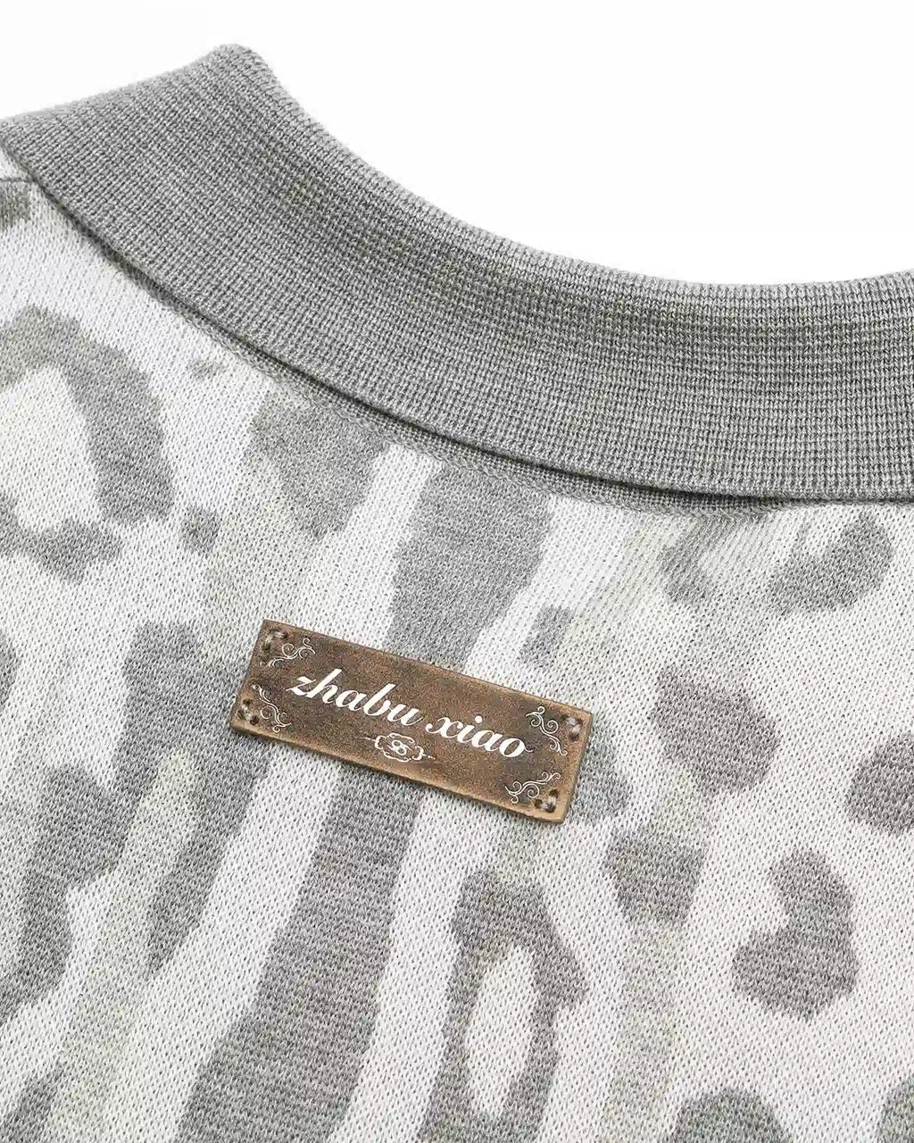 ZHABUXIAO Leopard Trim Wool Blend Ribbed Casual Polo T-Shirt Brown & Gray White