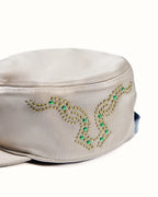 ZHABUXIAO Vintage Equestrian Double Horse Rhinestone Flat Cap Apricot